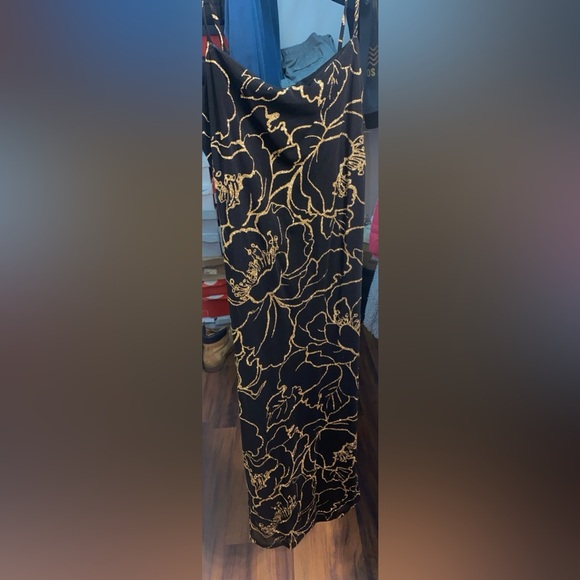 Spaghetti strap dress black and gold glitter - Picture 4 of 4